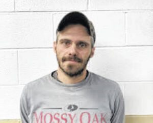 Cheraw man arrested while stealing car parts, police say