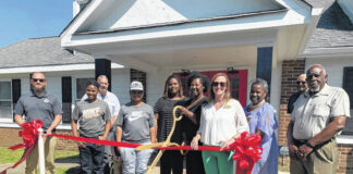 
			
				                                The Caraway Business and Learning Center holds its ribbon cutting on April 1.
                                 Hannah Barron | Anson Record

			
		