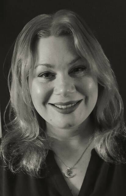 131730201_web1_Lauren_ne202582112343345