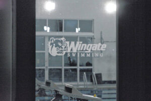 Anson High makes a splash