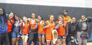 
			
				                                 Lady Bearcats wrestling team

			
		