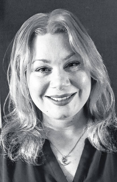 132087770_web1_lmonica_1